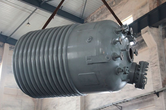 不銹鋼反應釜的夾套該如何進行選擇? 不銹鋼反應釜的夾套該如何進行選擇?